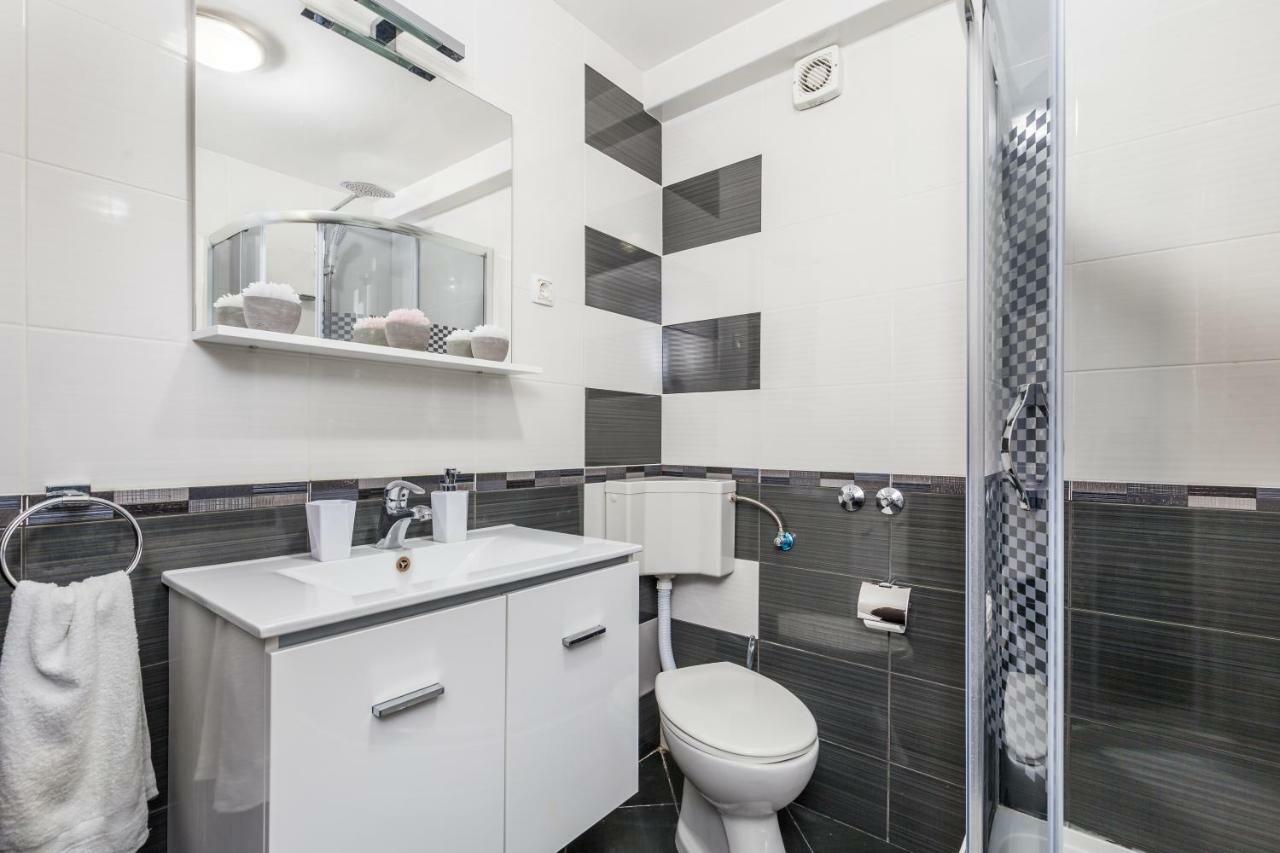 Apartman Javor Apartment Otocac Luaran gambar