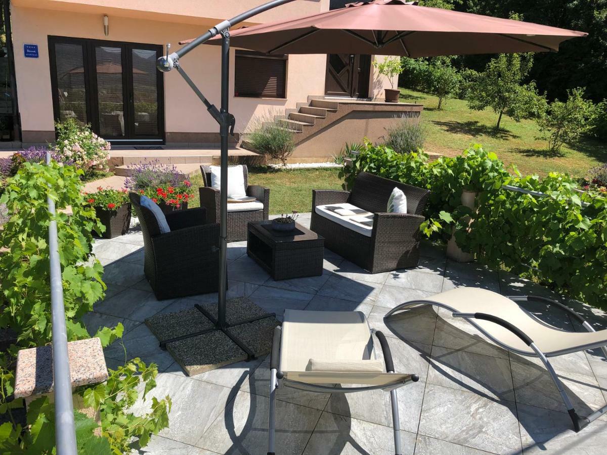 Apartman Javor Apartment Otocac Luaran gambar